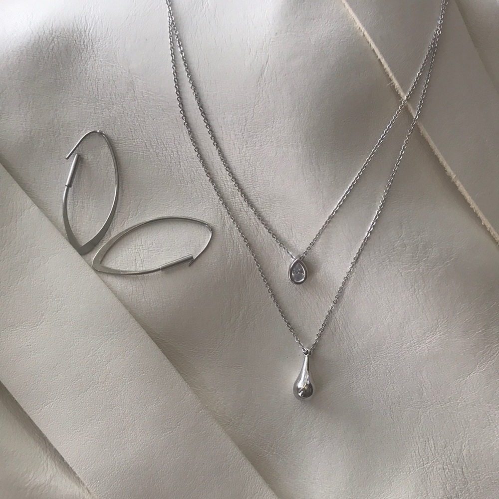 Silver plated necklace